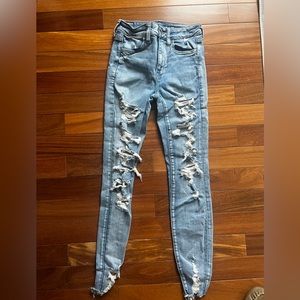 Women’s Size 2 American Eagle Next Level Stretch Jeggings. Excellent Condition.